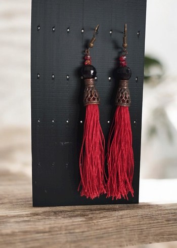 Uzun Püsküllü Kırmızı Bohem Küpe - Görsel 6