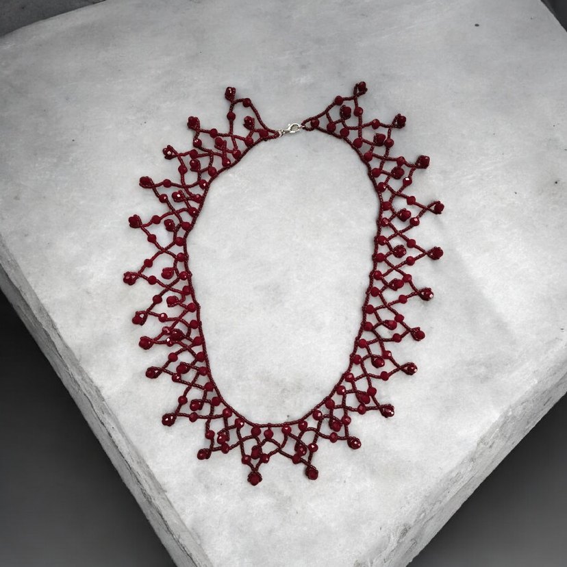 Bordo İşlemeli Boncuklu Bohem Kolye - Görsel 5