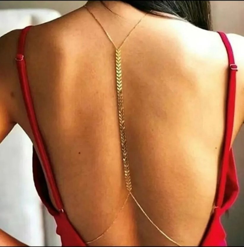 Altın Renk Zincir Detaylı Bohem Vücut Zinciri - Görsel 2