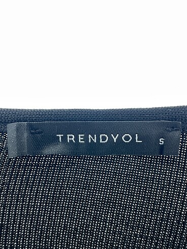 s Beden siyah Renk Trendyol & Milla Bluz p İndirimli.