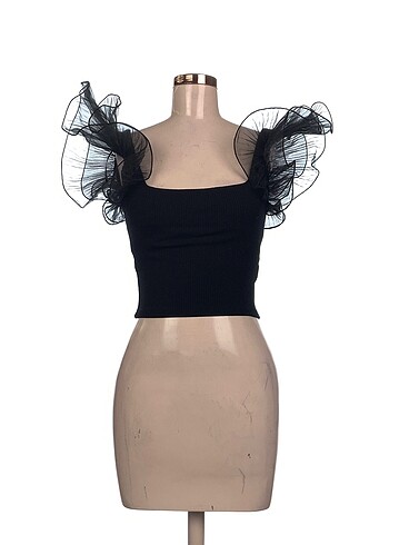 Zara Bluz %70 İndirimli.