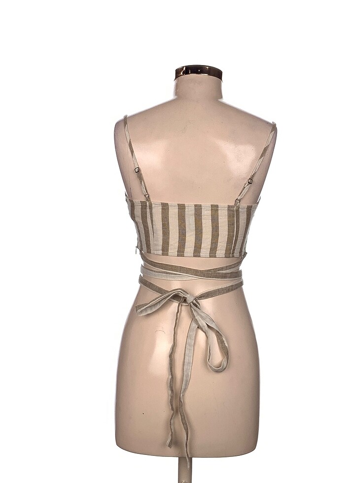 Stradivarius Mini Üst %70 İndirimli. - Görsel 3