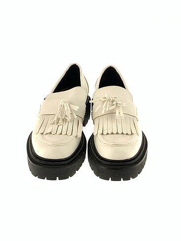 38 Beden H&M Loafer %70 İndirimli.
