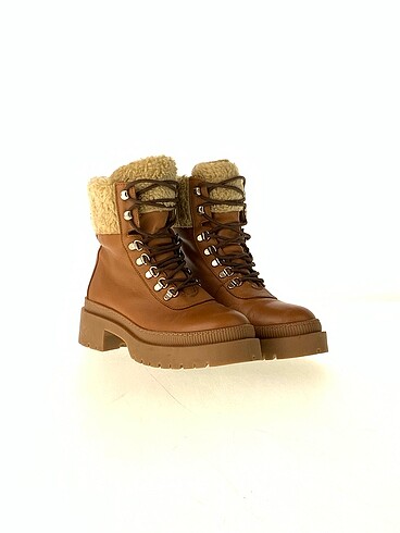 Vintage Love Vintage Love Bot %70 İndirimli.