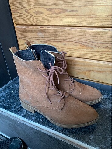 Süet bot - Görsel 2