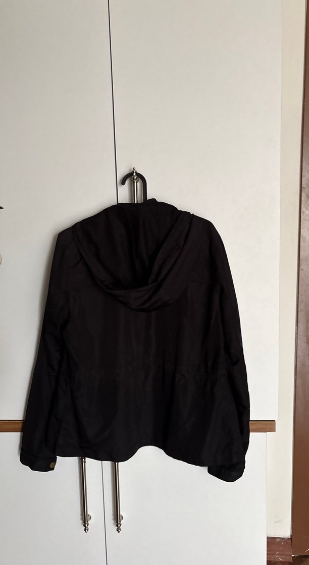 Kadın Siyah Midi Kemerli Street Wear  yağmurluk - Görsel 5