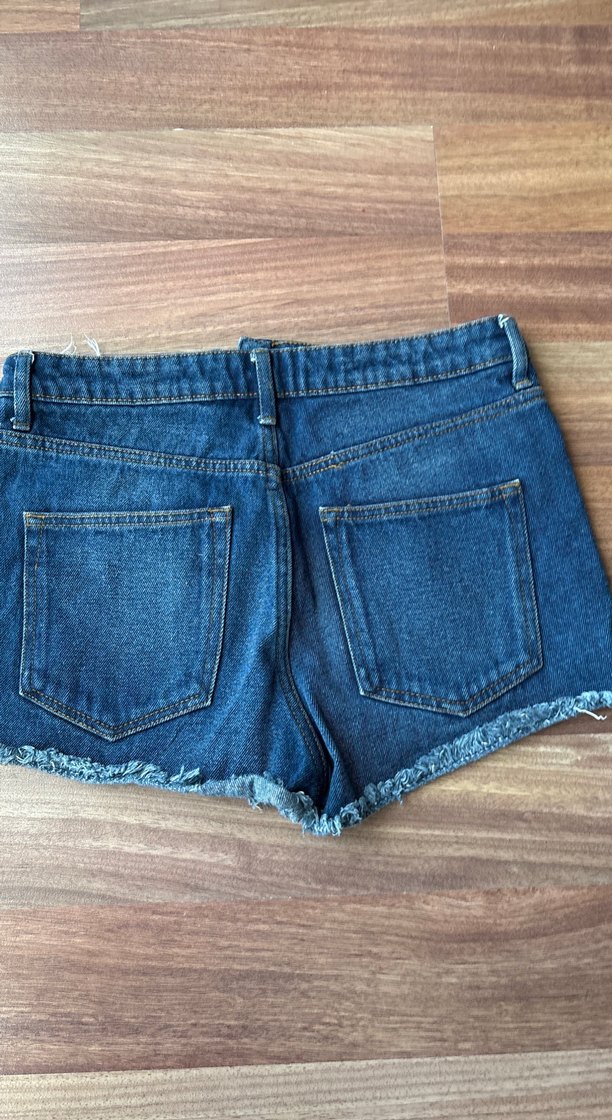 Kadın Mavi Düğmeli Mini Kot Şort - Görsel 4