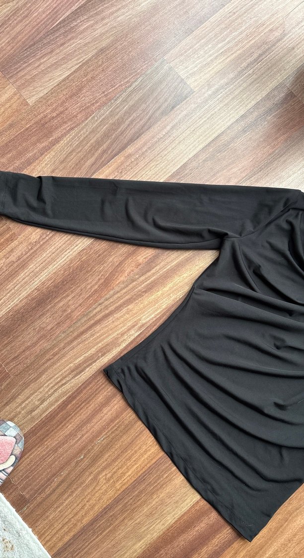 Siyah Drapeli Kadın Bluz - Görsel 2