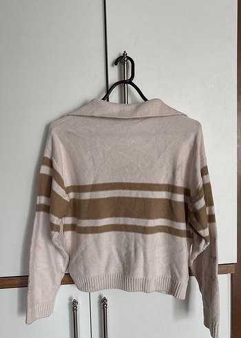 Bej Çizgili Yakalı Kadın Kazak - Görsel 5