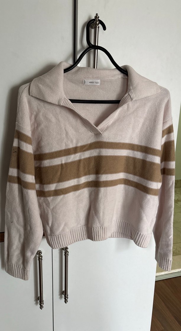 Bej Çizgili Yakalı Kadın Kazak - Görsel 2