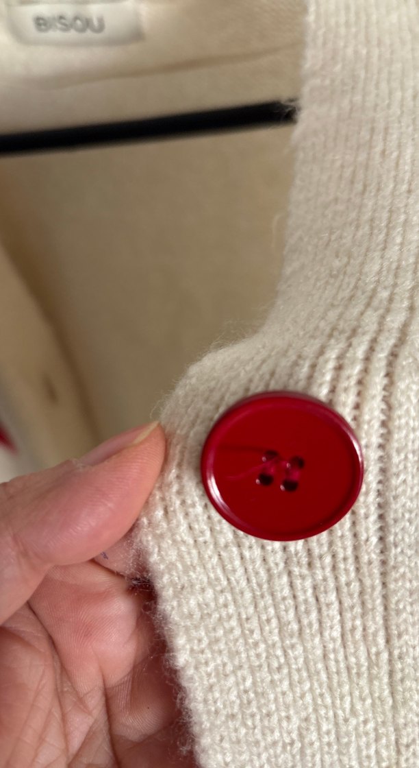 Nakışlı Kiraz Desenli Beyaz Triko Hırka - Görsel 2