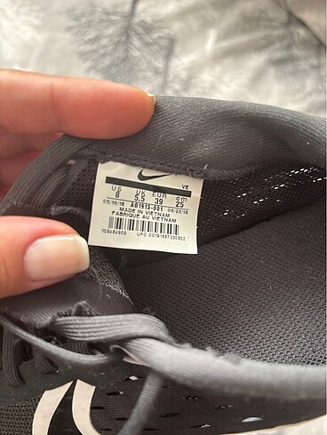 39 Beden gri Renk Nike ayakkabı