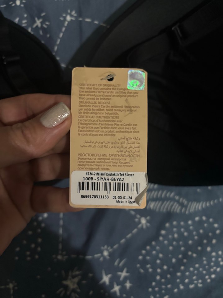 Siyah Sütyen - Görsel 3