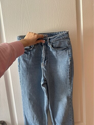 Mom jeans