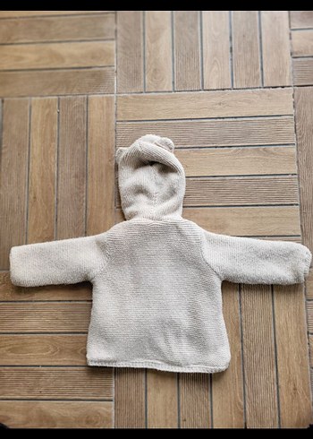 12-18 Ay Beden ten rengi Renk Bej Kapüşonlu Örgü Bebek Hırkası