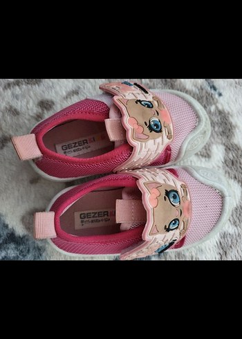 Gezer Kız Çocuk Pembe Spor Ayakkabı
