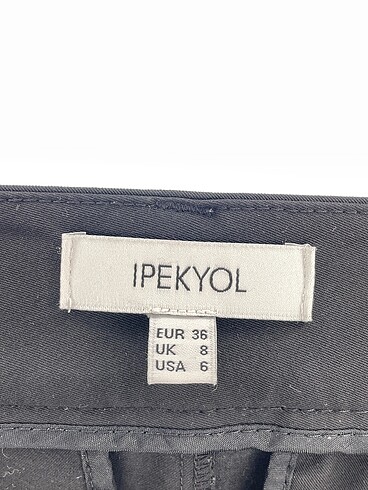 36 Beden siyah Renk ipekyol Kumaş Pantolon %70 İndirimli.