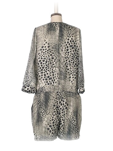 Adidas Kısa Tulum %70 İndirimli. - Görsel 3