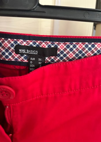 Kadın Kırmızı Kemerli Mini Bermuda Şort - Görsel 3