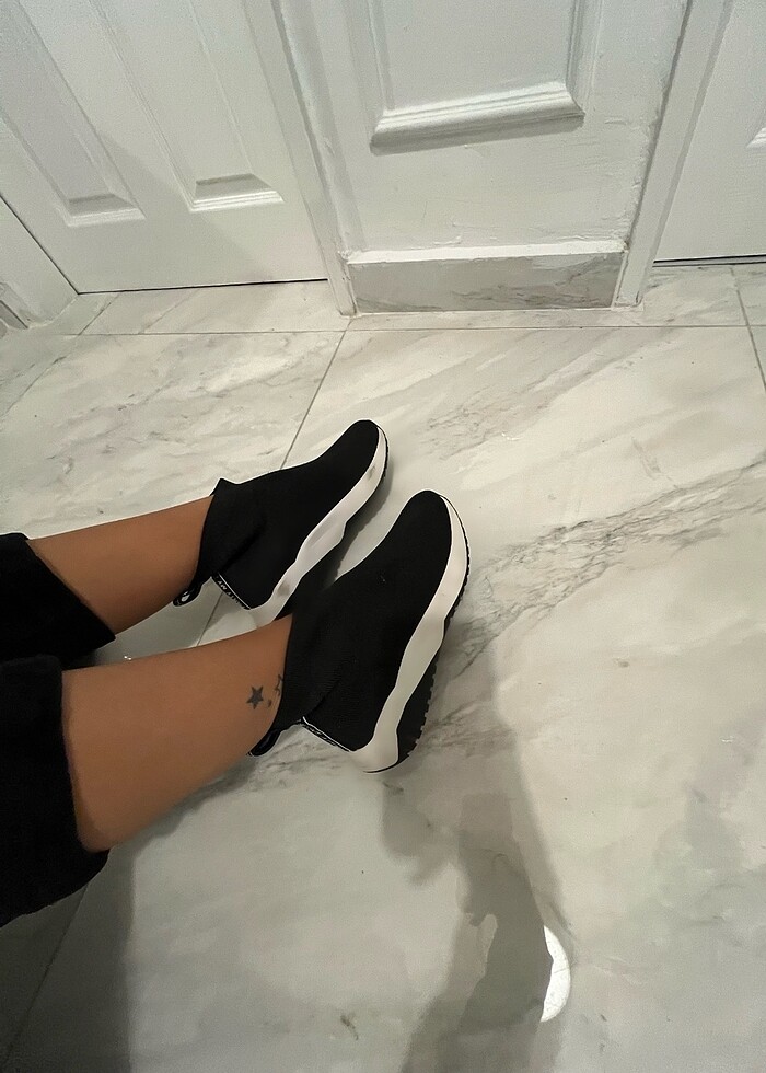 Bershka Spor Ayakkabı - Görsel 5