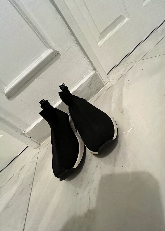 Bershka Spor Ayakkabı - Görsel 4