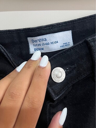 Bershka Şort - Görsel 3