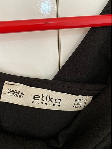 Siyah davet elbisesi - Görsel 2