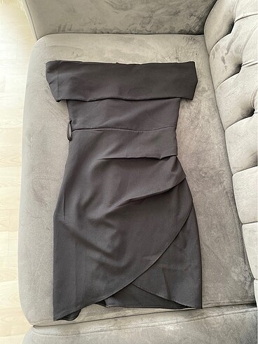 Siyah davet elbisesi - Görsel 3