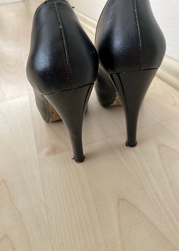 Siyah Tokalı Stiletto Topuklu Kadın Ayakkabı - Görsel 4