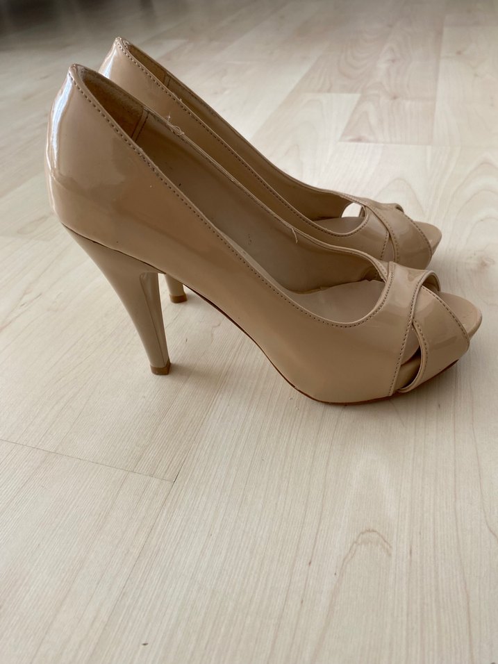Bej Topuklu Kadın  Ayakkabı - Görsel 2
