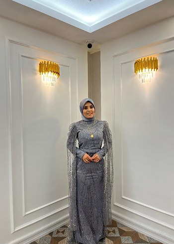 l Beden Gri Uzun Kollu Yüksek Yakalı Uzun Abiye