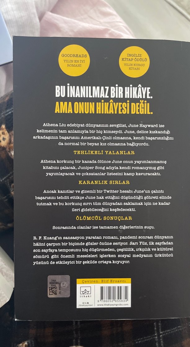 Sarı Yüz - R. F. Kuang - Görsel 2