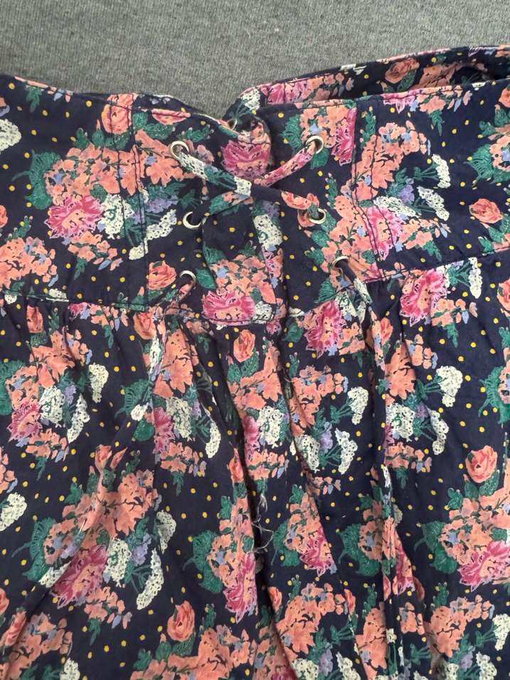Çiçek Desenli Fırfırlı Mini Etek - Görsel 3