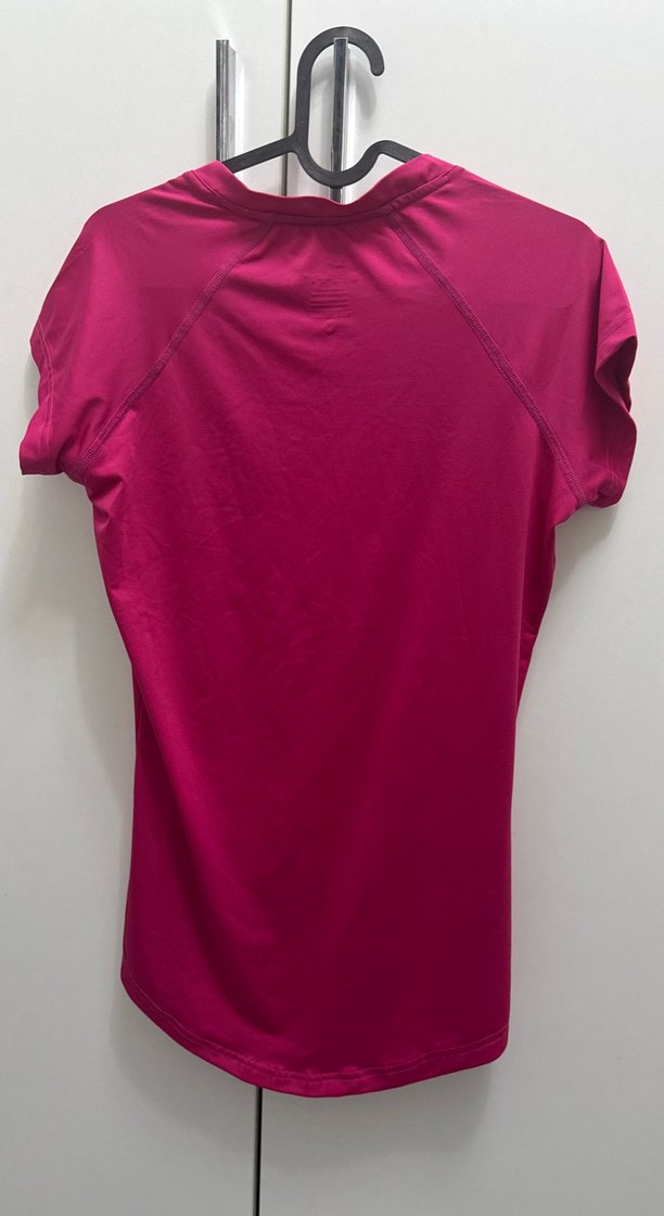 Nike Kadın Koyu Pembe V Yakalı Spor Tişört - Görsel 2