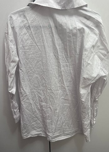 Beyaz Düz Kalıp Düğmeli  Gömlek - Görsel 2