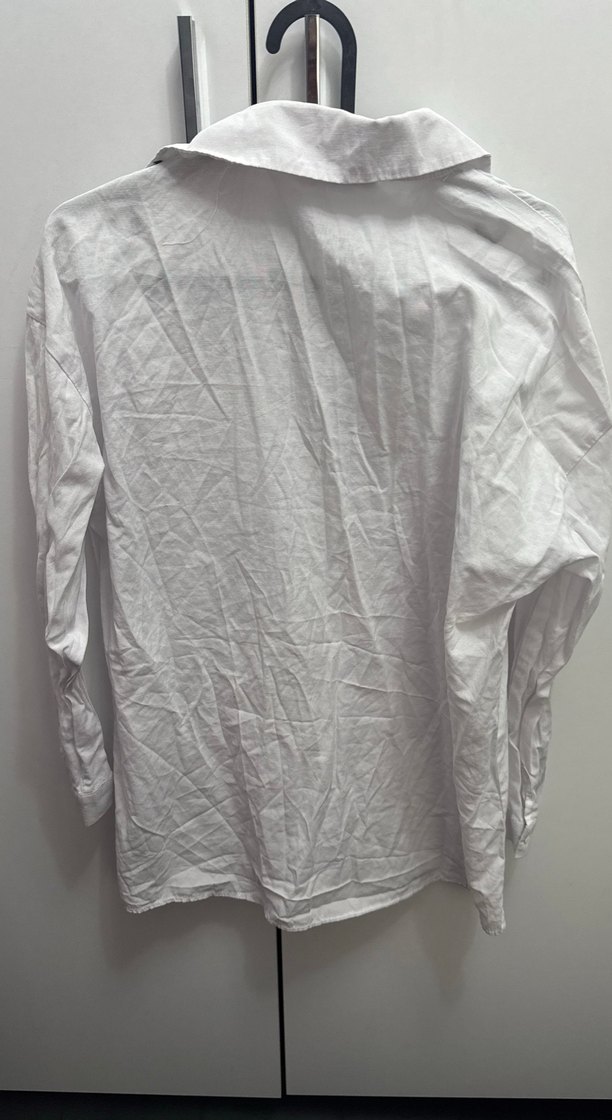 Beyaz Düz Kalıp Düğmeli  Gömlek - Görsel 2