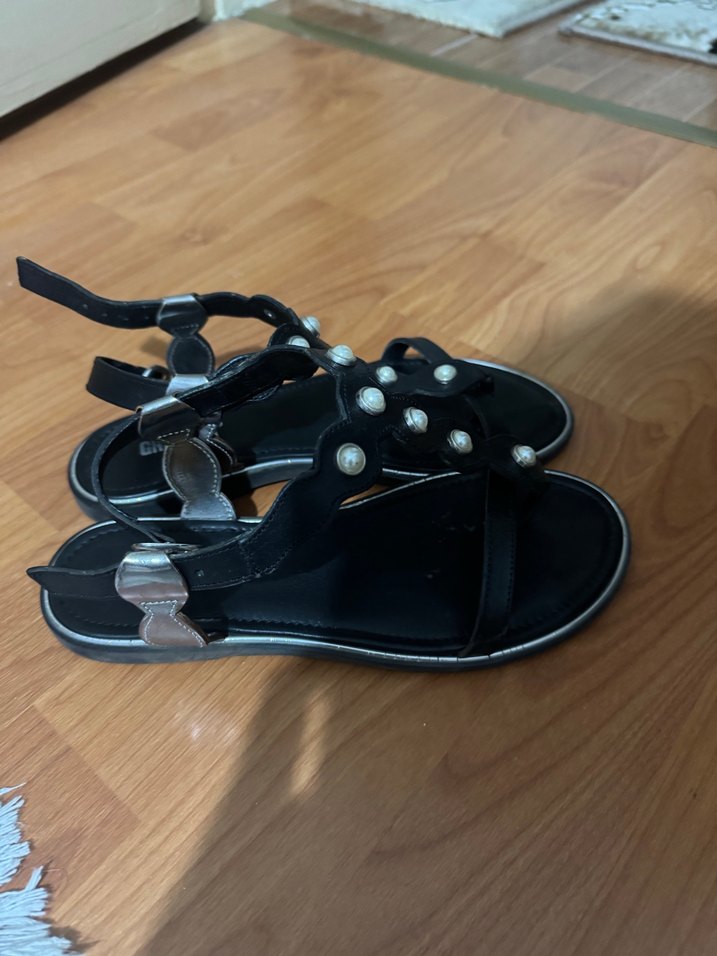 Siyah Deri Sandalet - Görsel 2