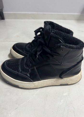 Fabrika Kadın Spor Bot - Görsel 10