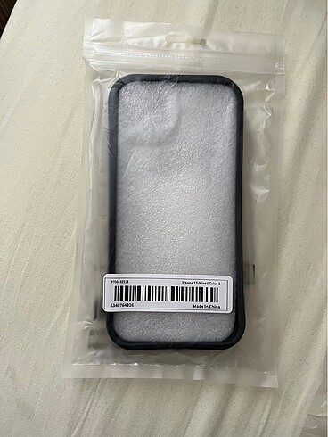  Beden Renk iPhone 13 resimli kılıf