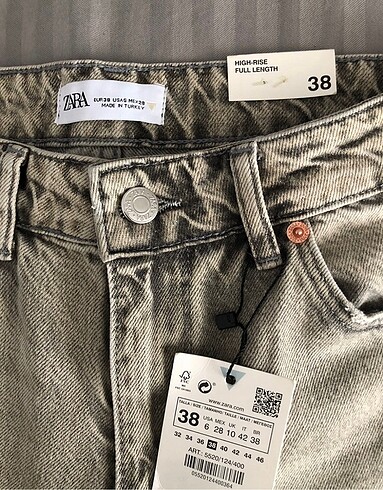 Zara ZARA HIGH RISE FULL LENGHT WIDE LEG JEAN