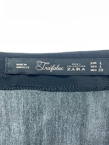 l Beden siyah Renk Zara Kısa Elbise %70 İndirimli.