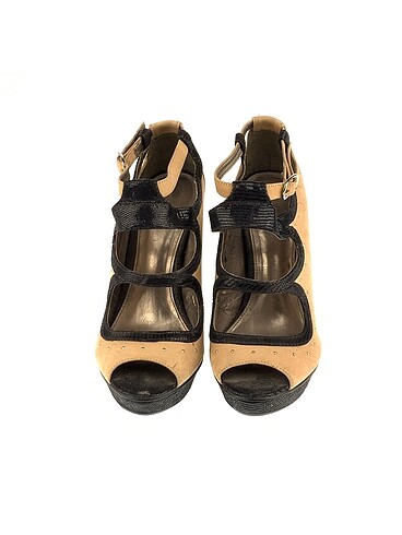 38 Beden Topshop Platform %70 İndirimli.