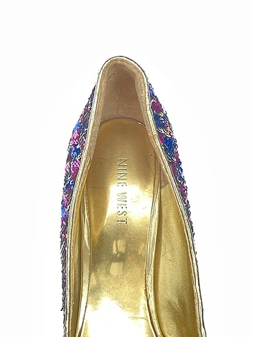 37,5 Beden çeşitli Renk Nine West Platform %70 İndirimli.