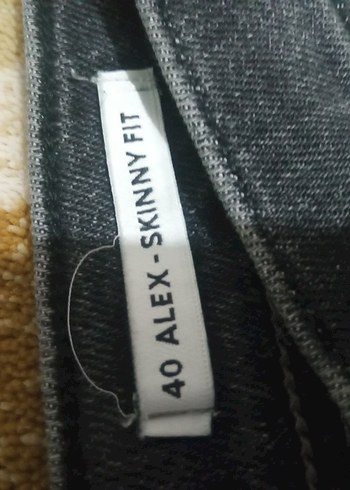 Gri pantolon - Görsel 4