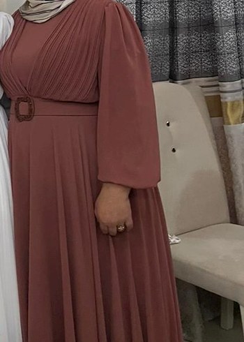 Uzun gül kurusu rengi tesettür abiye elbise - Görsel 2