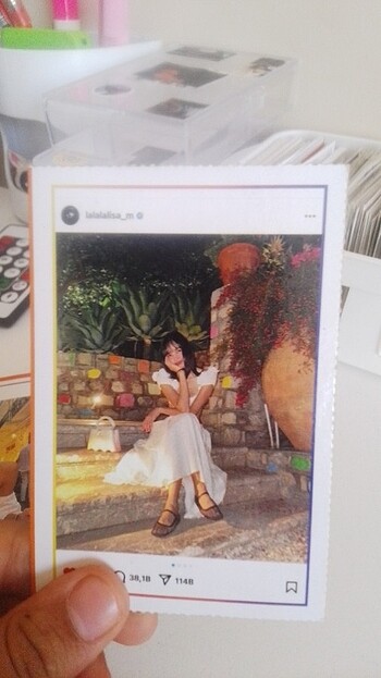 Beden Renk Lalisa kartlarımiz Instagram kartımız dir