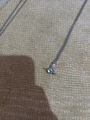 Vivienne Westwood Kolye