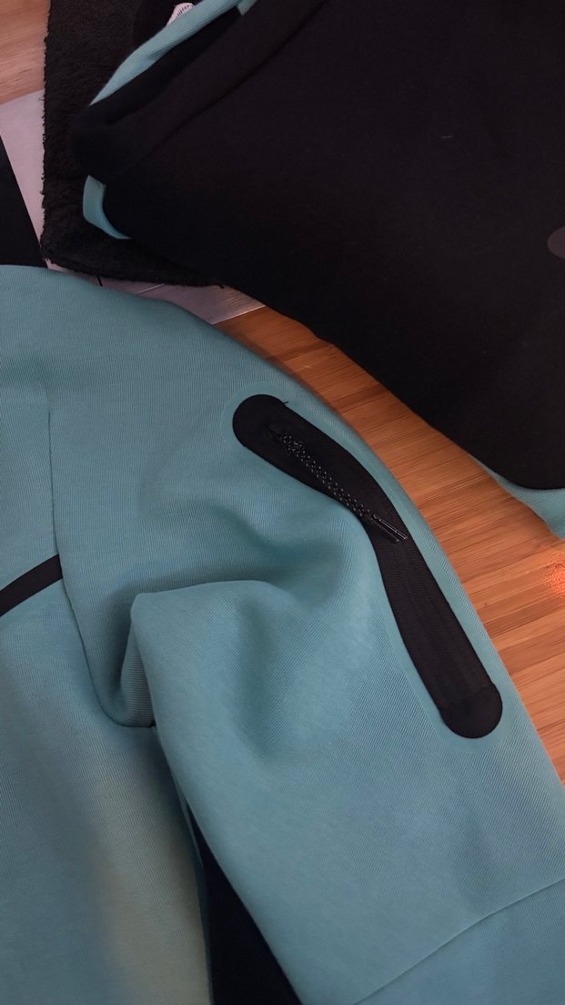 Nike Tech Fleece Tiffany - Görsel 2