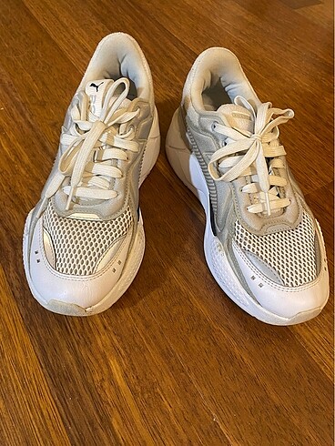 Puma spor ayakkabı. 39 numara