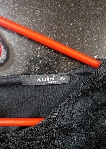 Dantel Detaylı Siyah Midi Elbise - Görsel 5